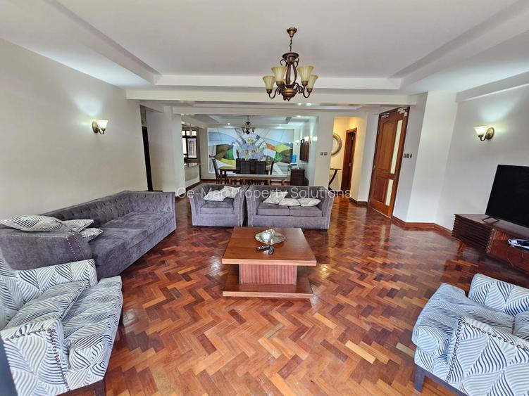 3 Bed Apartment with En Suite in Riverside