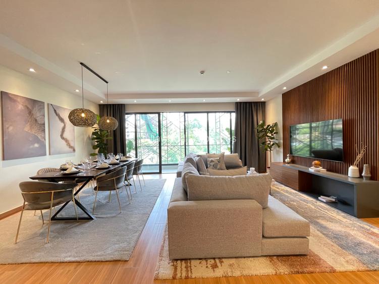 3 Bed Apartment with En Suite in Riverside