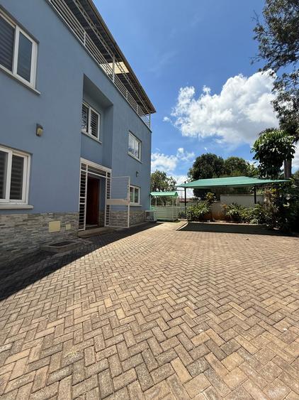 4 Bed Townhouse with En Suite in Lavington