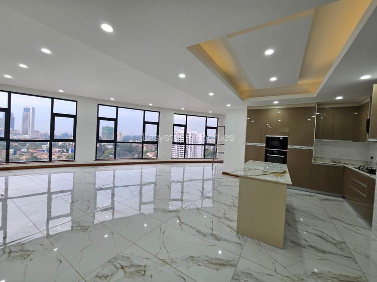 4 Bed Apartment with En Suite in Westlands Area