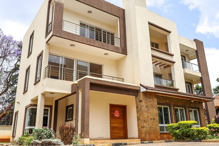 5 Bed Villa with En Suite at Lavington