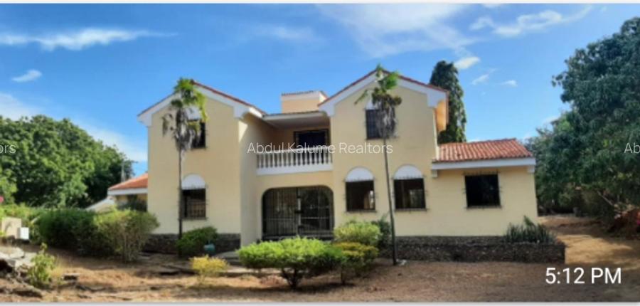 4 Bed House with En Suite at Nyali