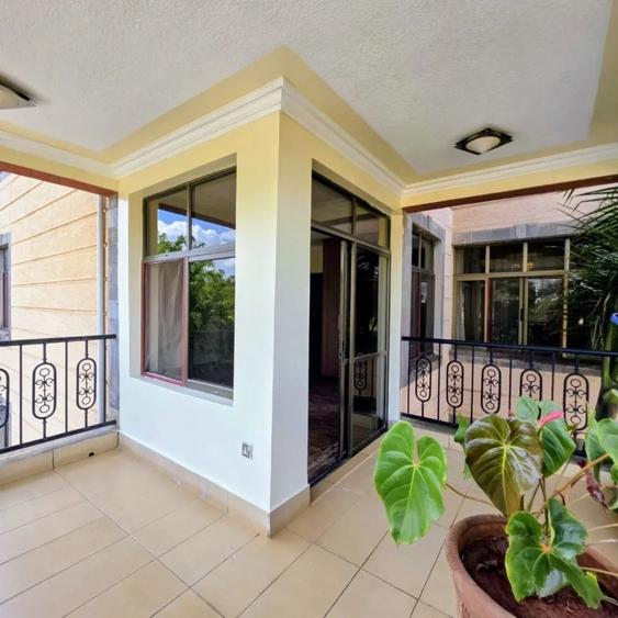 1 Bed Apartment with En Suite in State House - Bild 6