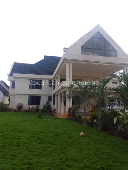 7 Bed House with En Suite in Karen