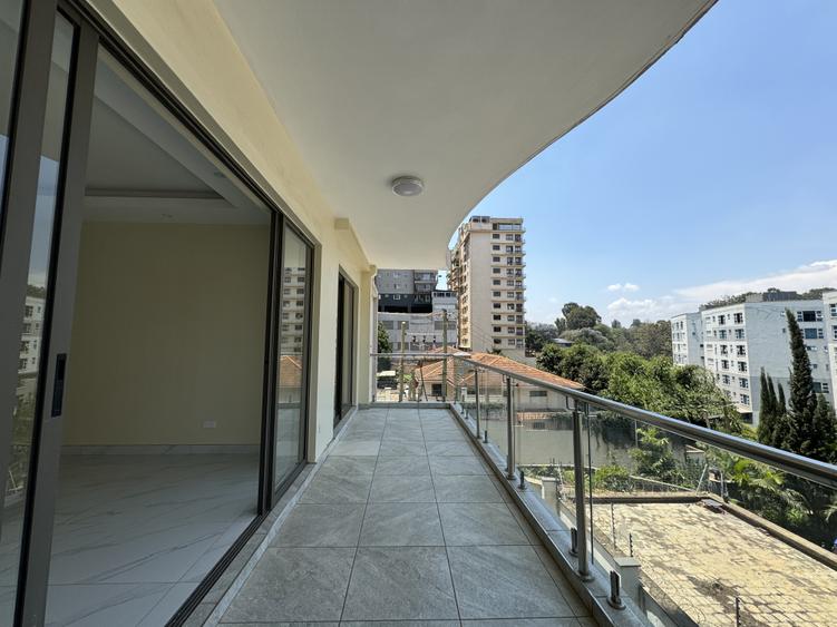 2 Bed Apartment with En Suite in General Mathenge