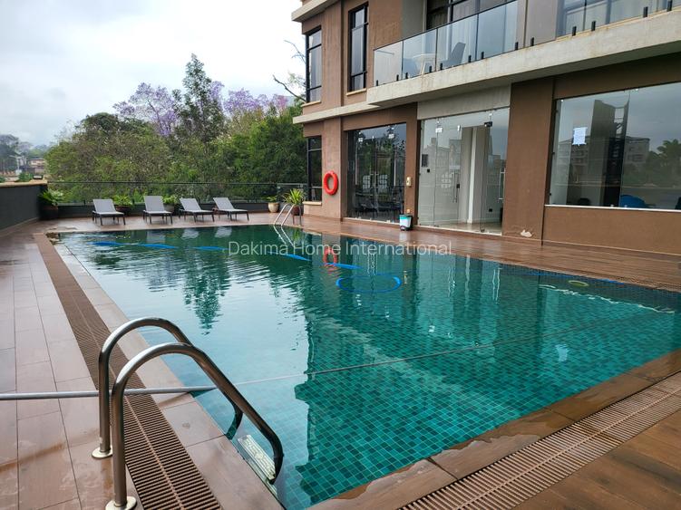 3 Bed Apartment with En Suite in Brookside