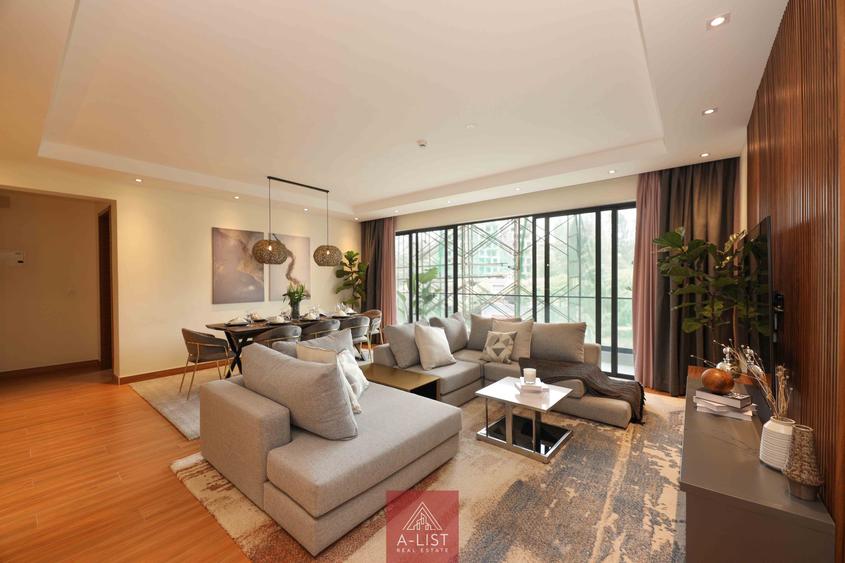 3 Bed Apartment with En Suite at Riverside 3 Bed Apartment with En Suite at Riverside