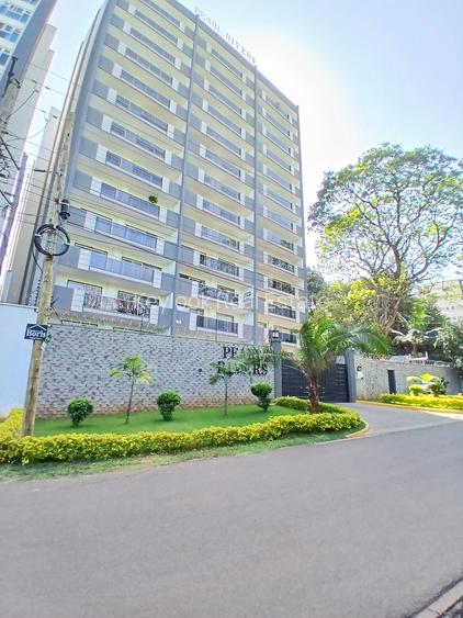 2 Bed Apartment with En Suite at Riverside Drive