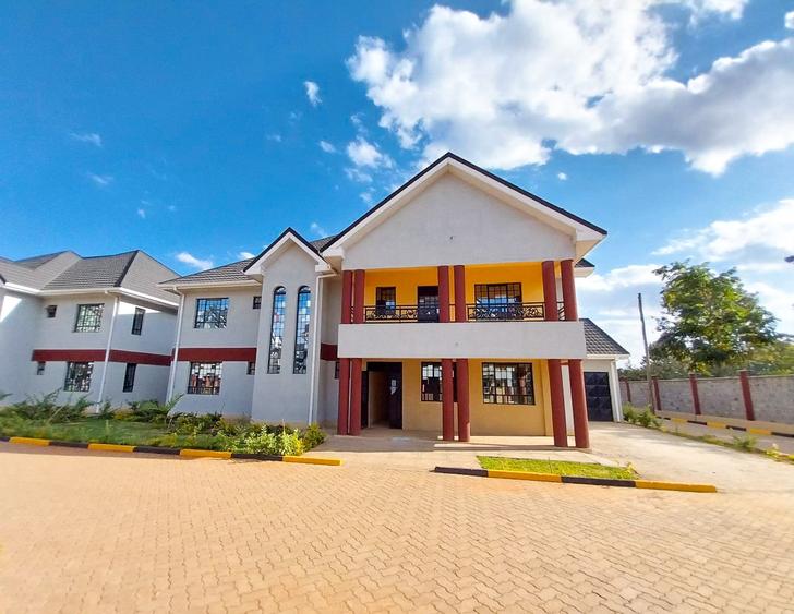 5 Bed Townhouse with Garden at Garden Estate