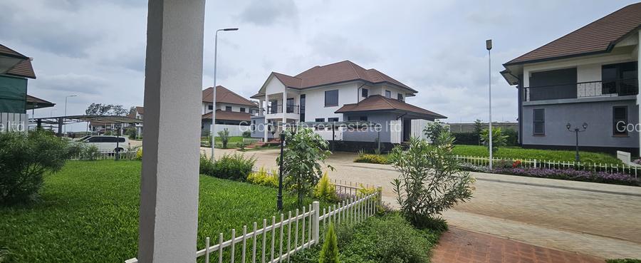 4 Bed Townhouse with En Suite in Kiambu Road