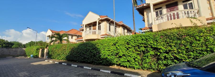 4 Bed Townhouse with En Suite in Nyali Area