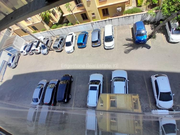 2,500 ft² Commercial Property with Parking in Nyali Area