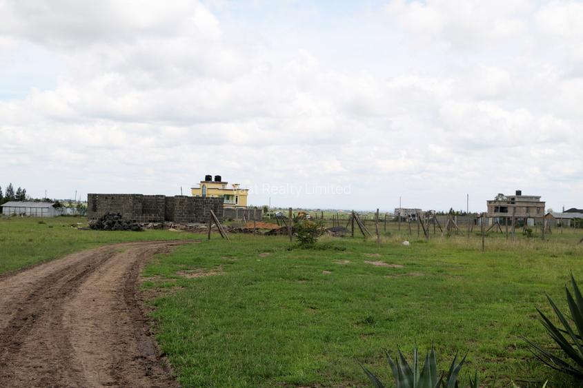 0.045 ha Land at Koma Hill