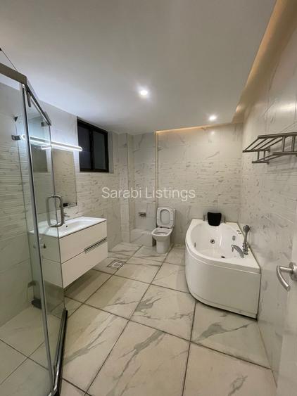 4 Bed Apartment with En Suite in Lavington