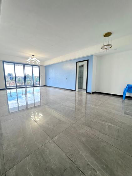 3 bed apartment with en suite at westland
