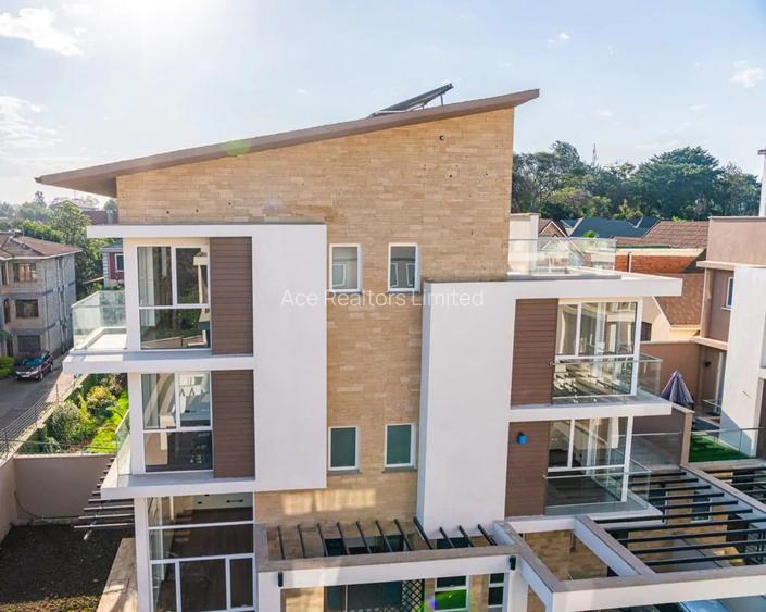4 Bed Townhouse with En Suite at Lavington