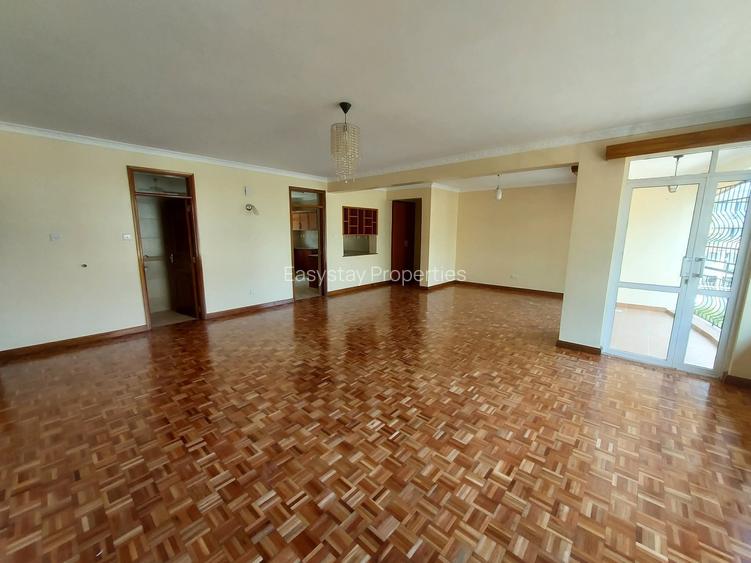 3 Bed Apartment with En Suite in Lavington
