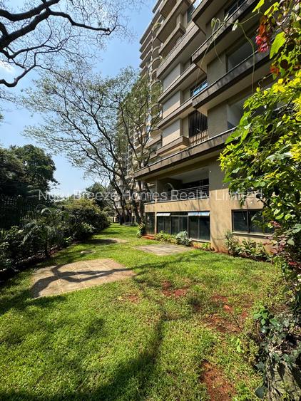 3 Bed Apartment with En Suite in Parklands