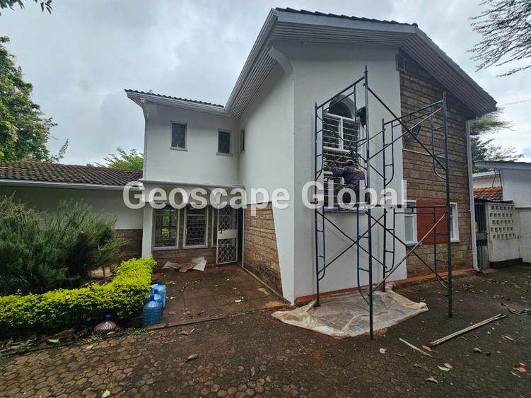 4 Bed House with En Suite in Gigiri