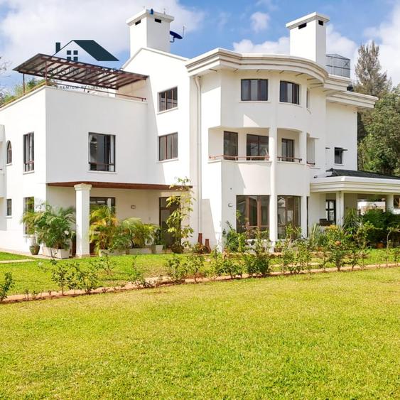 6 Bed House with En Suite at Ndege Road