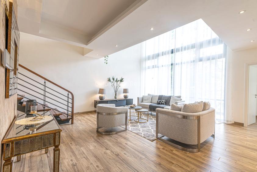 4 Bed Apartment with En Suite in Riverside