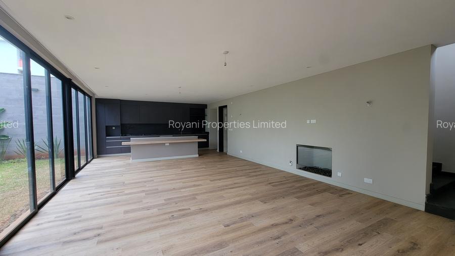 4 Bed House with En Suite in Kiambu Road