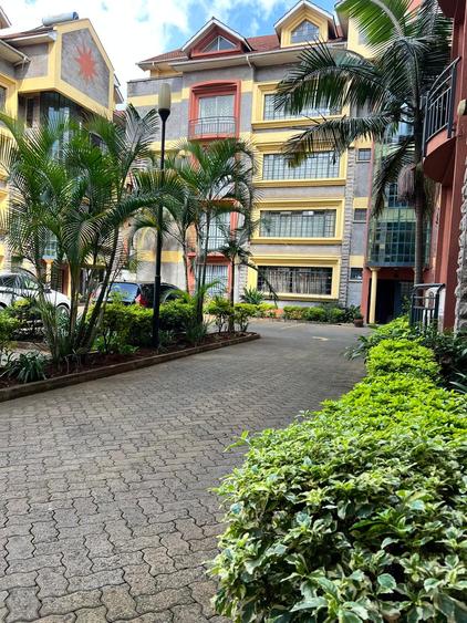 3 Bed Apartment with En Suite in Lavington