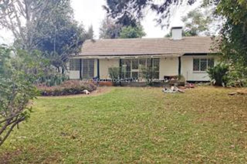 3 Bed House with En Suite at Lavington Green