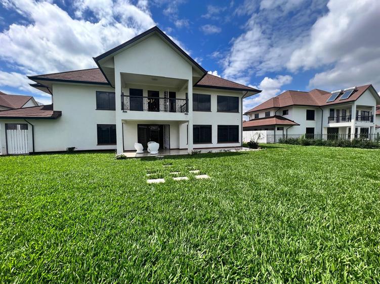 4 Bed Villa with En Suite in Runda