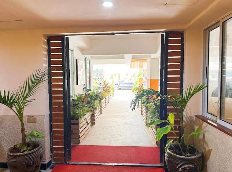 1 Bed Apartment with En Suite at Tabere Cresent