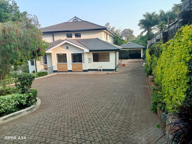 4 Bed House with En Suite at Runda