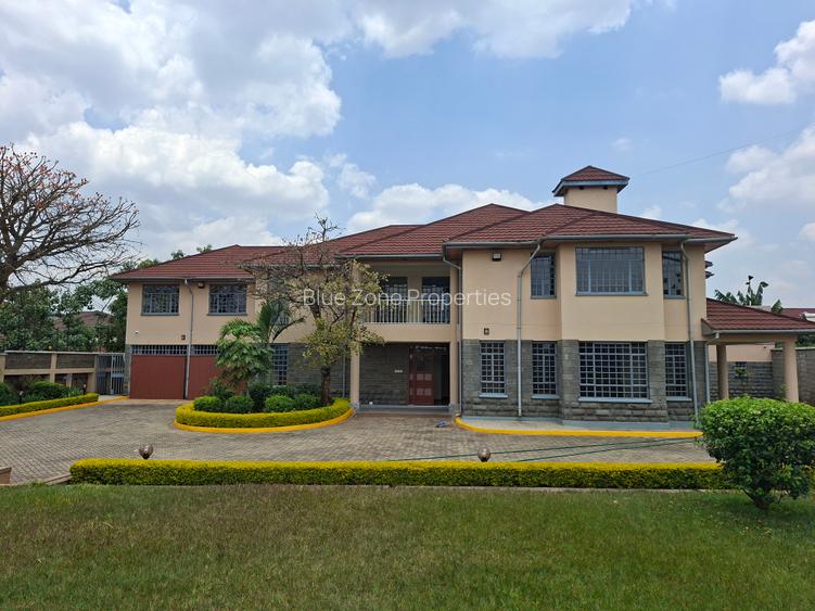 5 Bed House with En Suite at Off Mimosa Rd