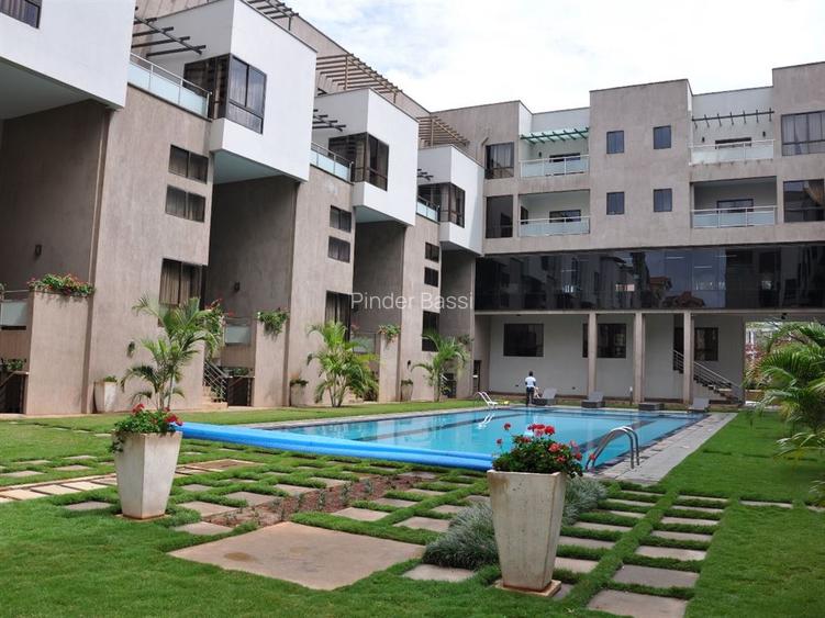 Serviced 3 Bed Apartment with En Suite in Lavington