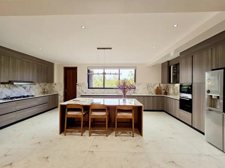 3 Bed Apartment with En Suite at Mbuuni Road 3 Bed Apartment with En Suite at Mbuuni Road