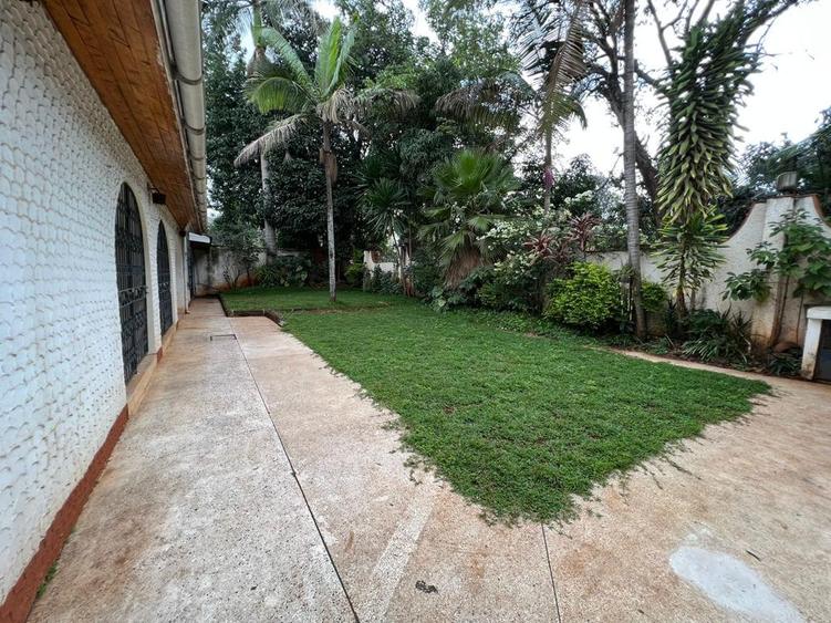 5 Bed Townhouse with En Suite in Westlands Area 5 Bed Townhouse with En Suite in Westlands Area