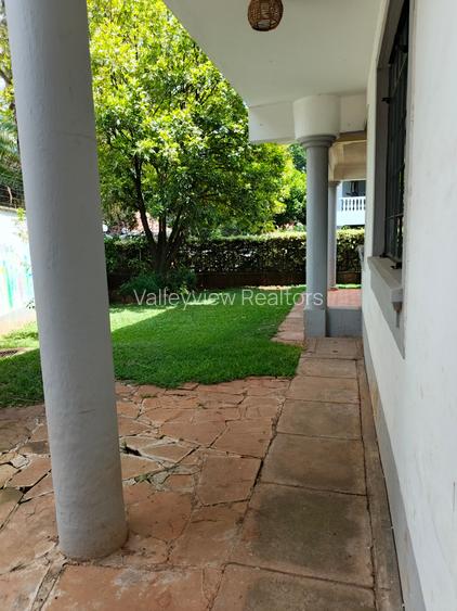 4 Bed Townhouse with En Suite at Lavington