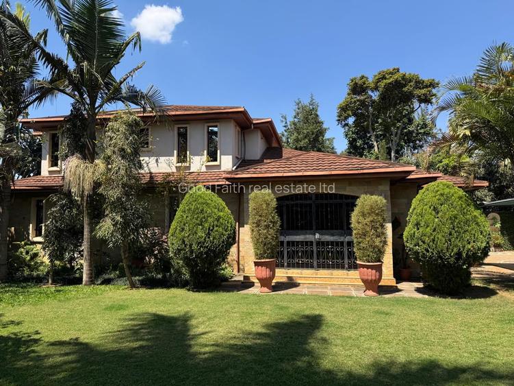 4 Bed House with En Suite in Runda