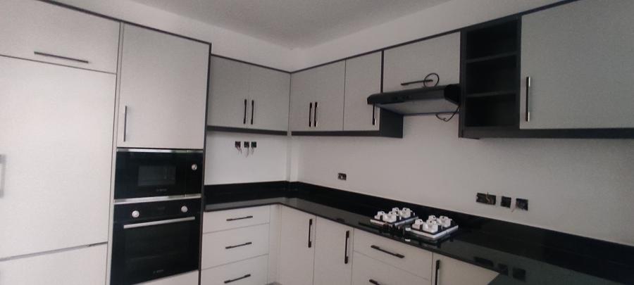 Serviced 2 Bed Apartment with En Suite at Muhuri