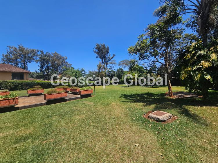 5 Bed House with En Suite in Spring Valley 5 Bed House with En Suite in Spring Valley