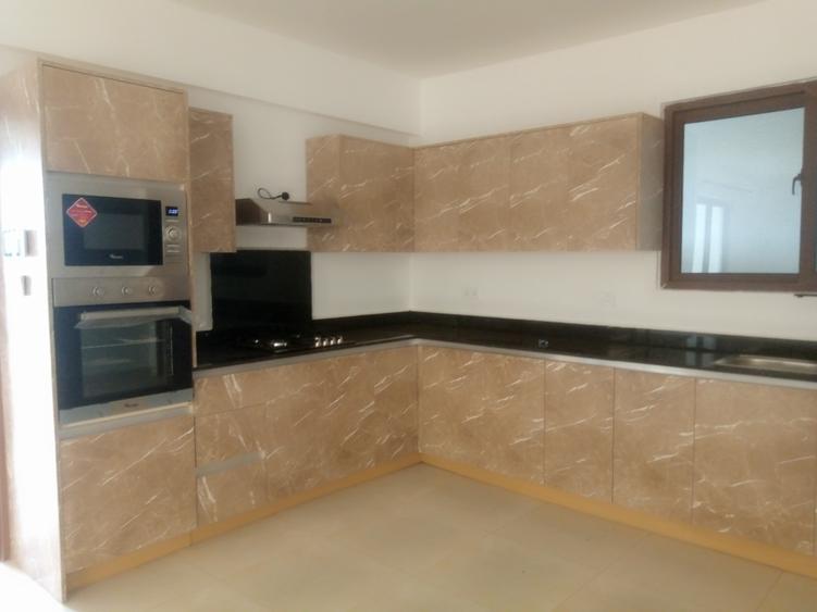 2 Bed Apartment with En Suite in Westlands Area