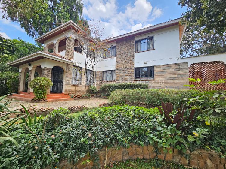 4 Bed House with En Suite at Rosslyn Lone Tree