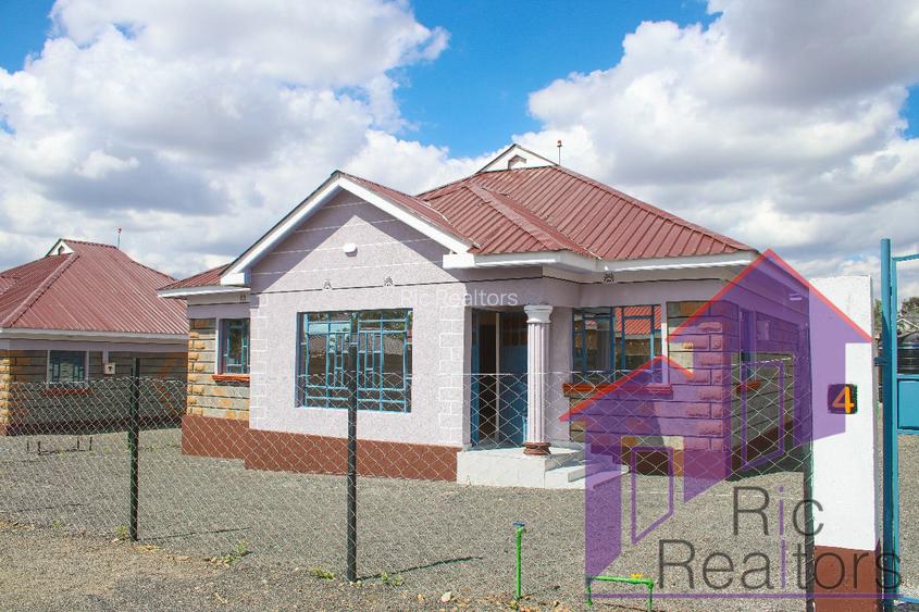 3 Bed House with En Suite at Aacia Road