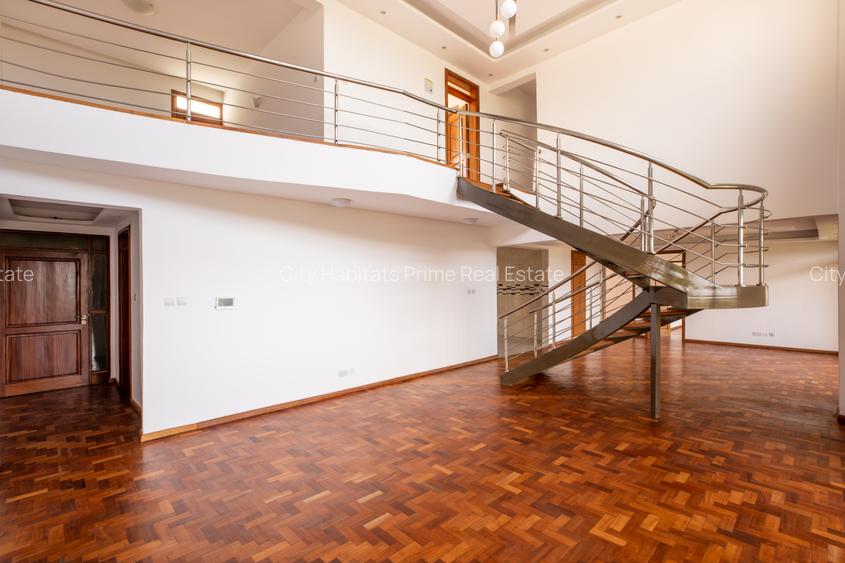 5 Bed Apartment with En Suite in Westlands Area