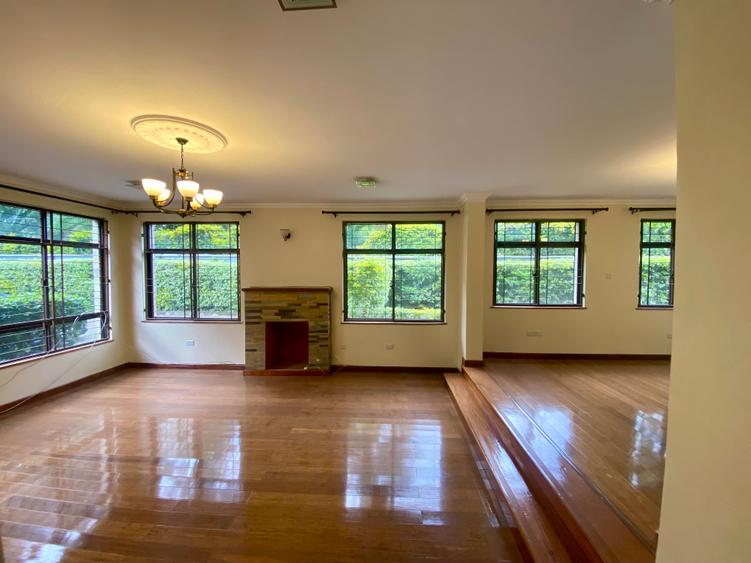 5 Bed Townhouse with En Suite in Lavington