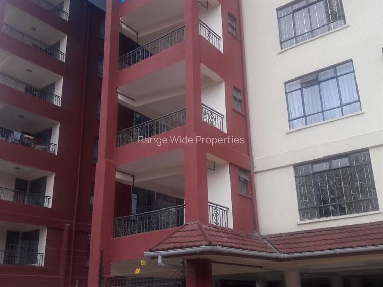 1 Bed Apartment with En Suite in Brookside