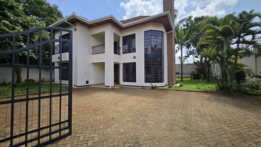 4 Bed Townhouse with En Suite in Kiambu Road