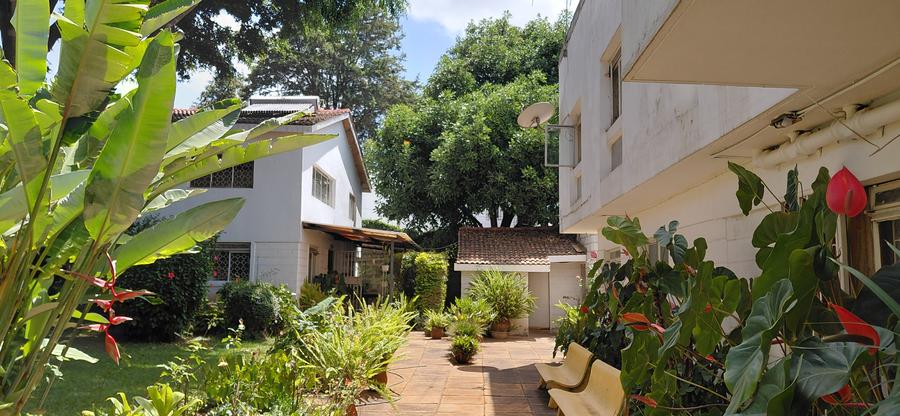 5 Bed House with Staff Quarters in Thigiri - Aanzicht 6