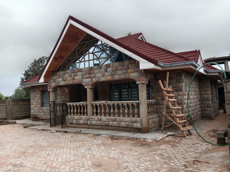 4 bed house with en suite at kibiko