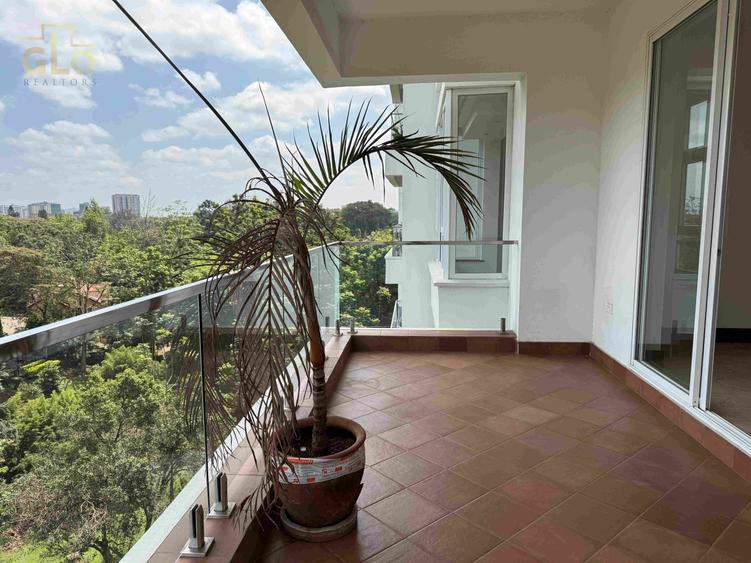 3 Bed Apartment with En Suite in Parklands