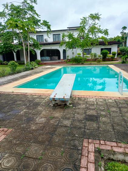 7 Bed Villa with En Suite at Nyali